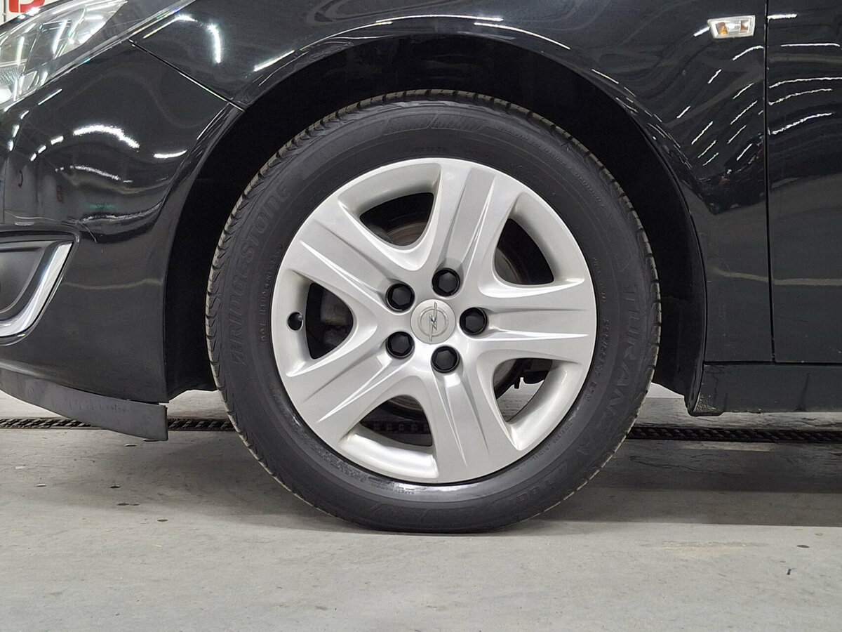 Opel Insignia б/у, 2013, Механическая. Фото: #17