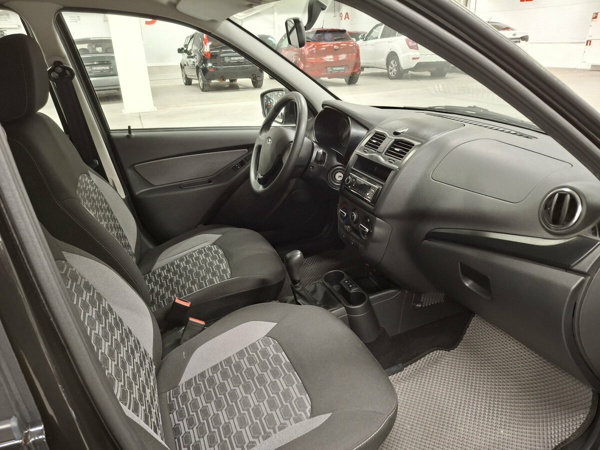 Lada (ВАЗ) Granta б/у, 2022, Механическая. Фото: #10