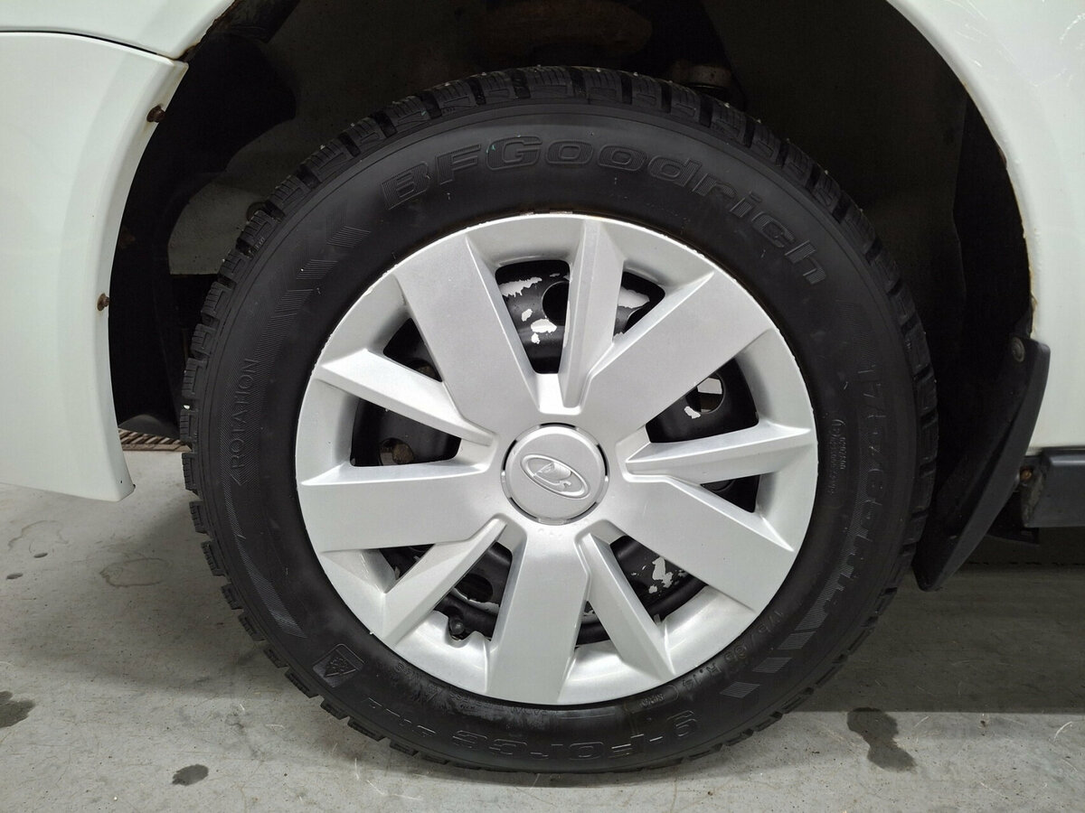 Lada (ВАЗ) Priora б/у, 2017, Механическая. Фото: #17