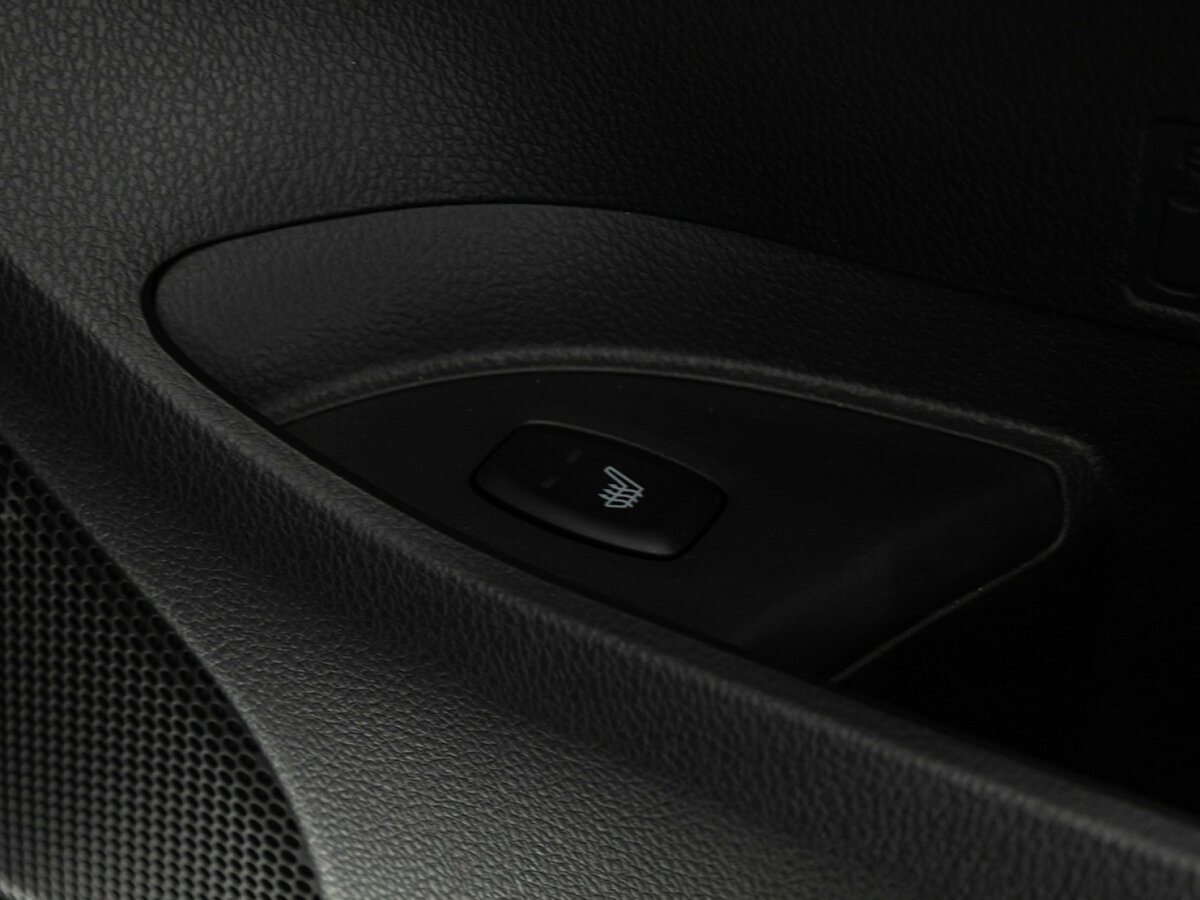 Митсубиши Паджеро Спорт б/у, 2017, Автоматическая. Фото: #16