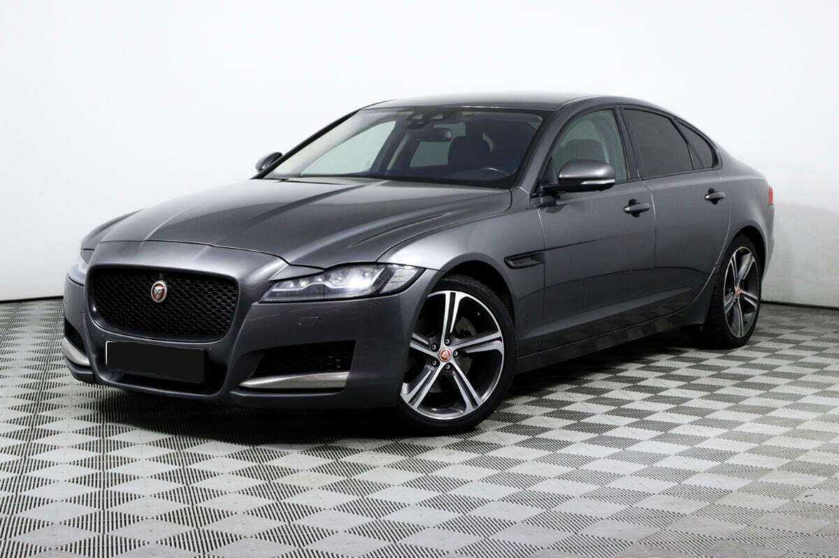 Jaguar XF