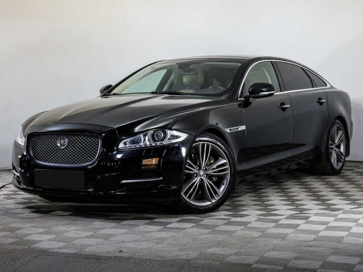 Jaguar XJ